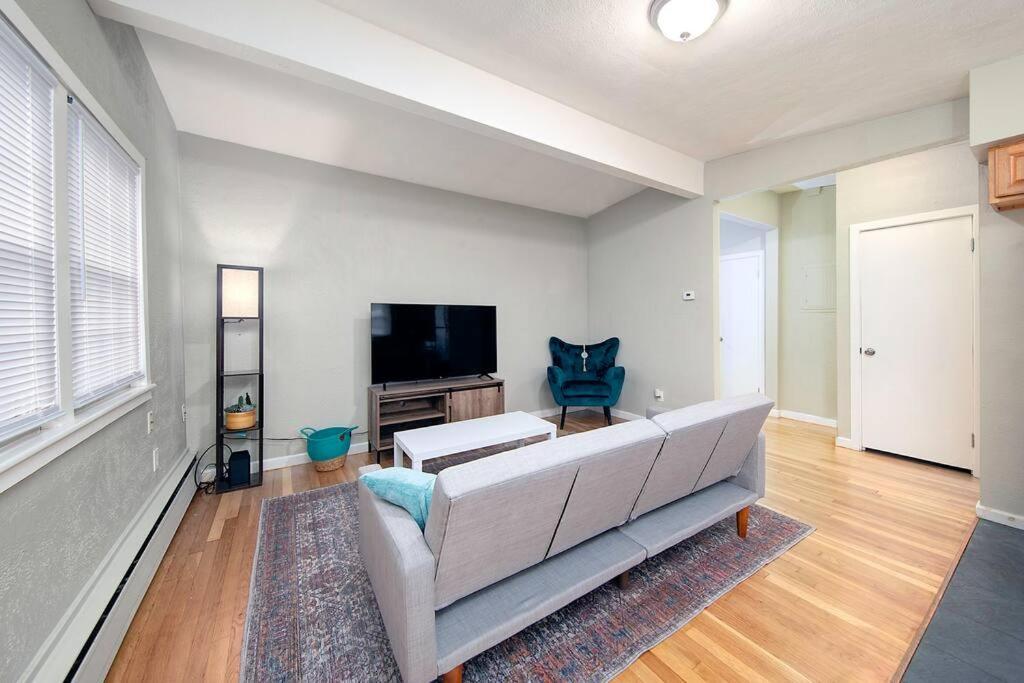 Couples And Beach Lovers Meet Your Needs In One Location Marblehead Exterior foto